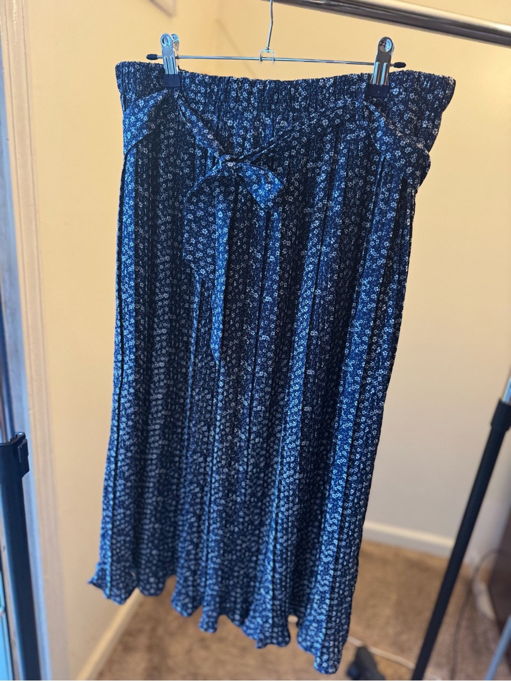 Alice Blue Navy Floral Midi Skirt - Picture 1 of 4